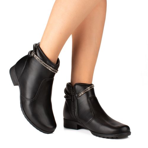Bota Dakota de Cano Curto Preta